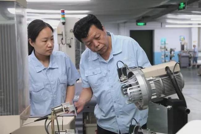 新鄉化纖成立新材料研究院,助力纖維研發與成果轉化